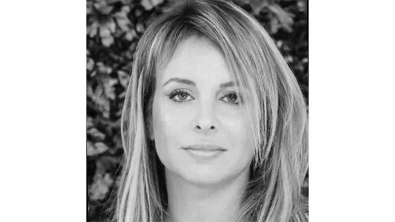 Dra. Alejandra Suárez