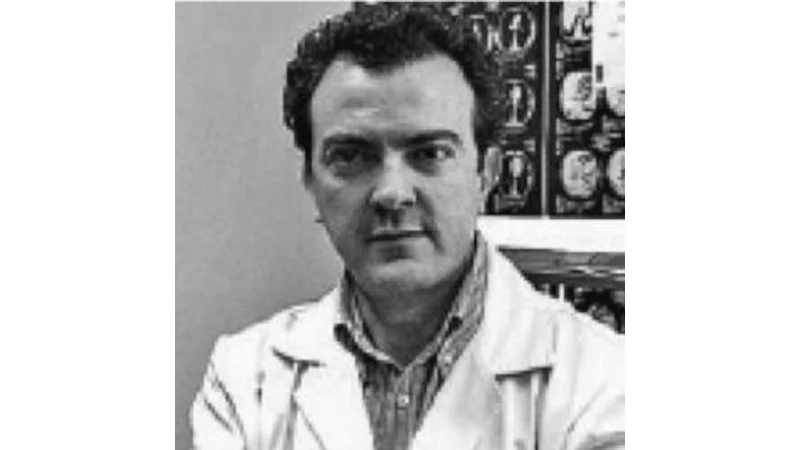 Dr. Daniel Castellano
