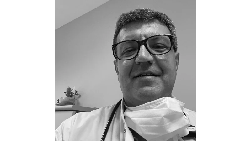Dr. Santiago Bella