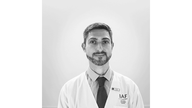 Dr. Martín Angel