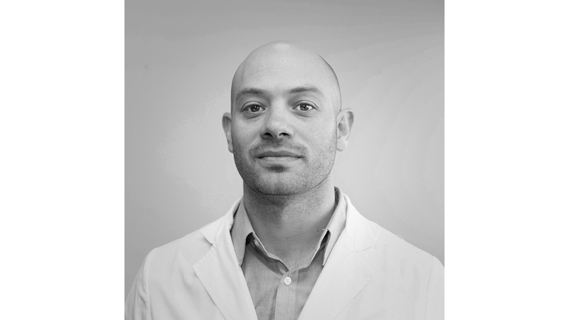 Dr. Mauricio Fernández Lazzaro